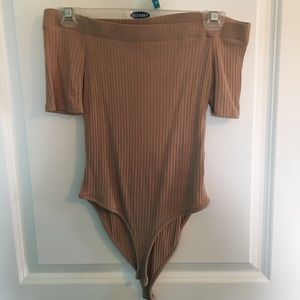 Nude ribbed body suit